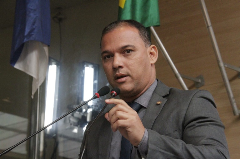 Vereador Dilson Batista - Foto: Carlos Lima
