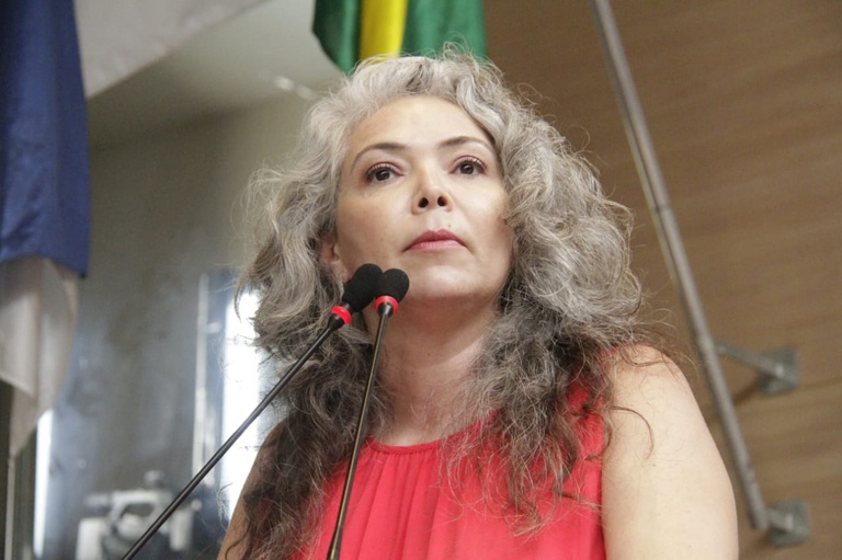 Vereadora Liana Cirne
