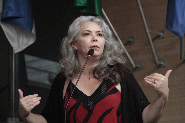 Vereadora Liana Cirne