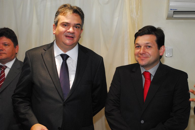 Prefeito Geraldo Júlio e Vereador Augusto Carreras