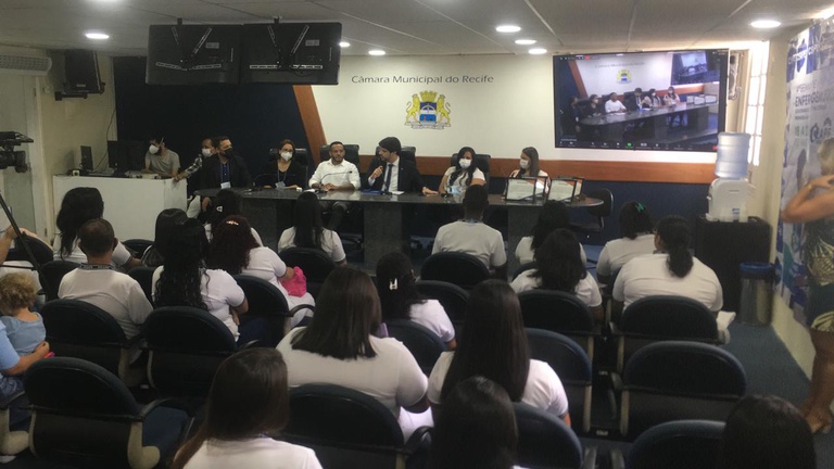 Reunião pública na Câmara do Recife aborda a Semana da Enfermagem