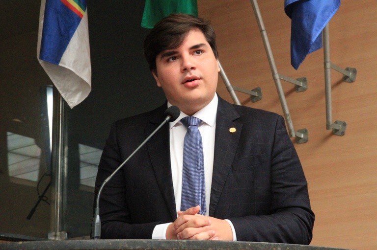 Vereador concede voto de aplausos e congratulações ao Imip Vereador concede voto de aplausos e congratulações ao Imip