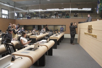 Câmara concede voto de aplausos à general Cláudia Lima Gusmão Cacho