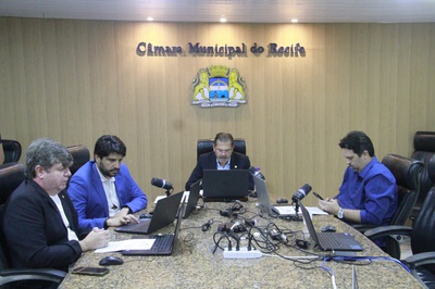 Comissão de Ética analisa dois e distribui três processos administrativos