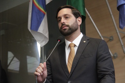 Eduardo Mota dá boas-vindas ao vereador Marco Aurélio Filho