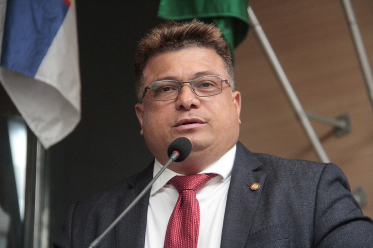 Júnior de Cleto fala de Hospital da Criança e da campanha salarial dos servidores