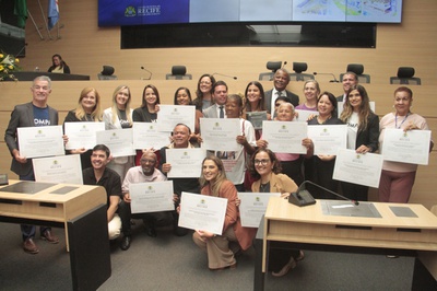 Solenidade celebra dez anos do Compaz Governador Eduardo Campos