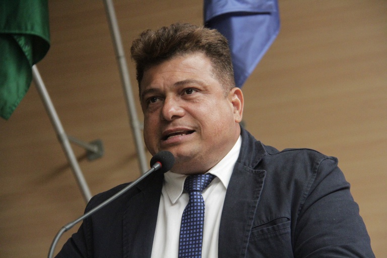 Vereador diz que Recife sustenta a geração de emprego no Estado