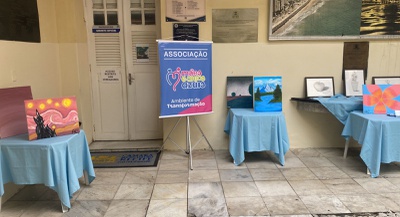 Câmara do Recife abre espaço para exposição de arte de jovens com autismo