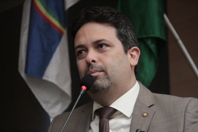 Felipe Alecrim critica gestão municipal