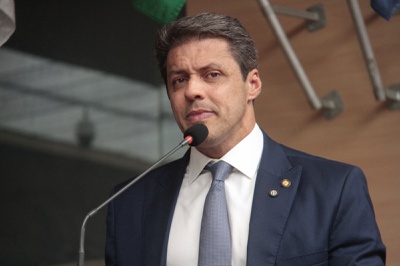 Fred Ferreira critica gestão municipal de prevenção a alagamentos