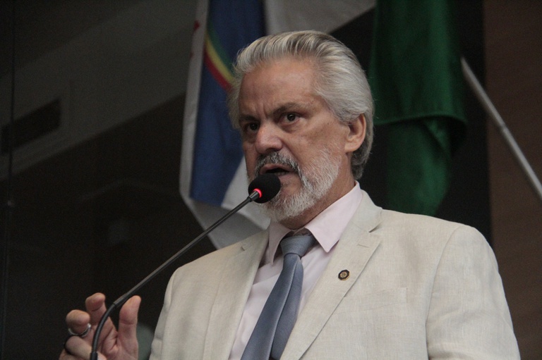 Osmar Ricardo destaca direitos dos ADIs e sobre o fim da escala 6x1