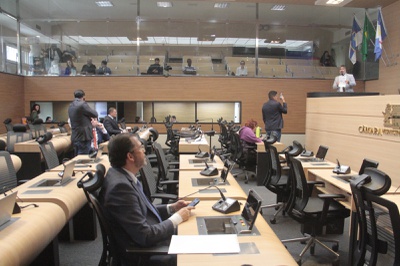 Requerimento pede ao Senado votação de projeto que trata de piso salarial para limpeza urbana