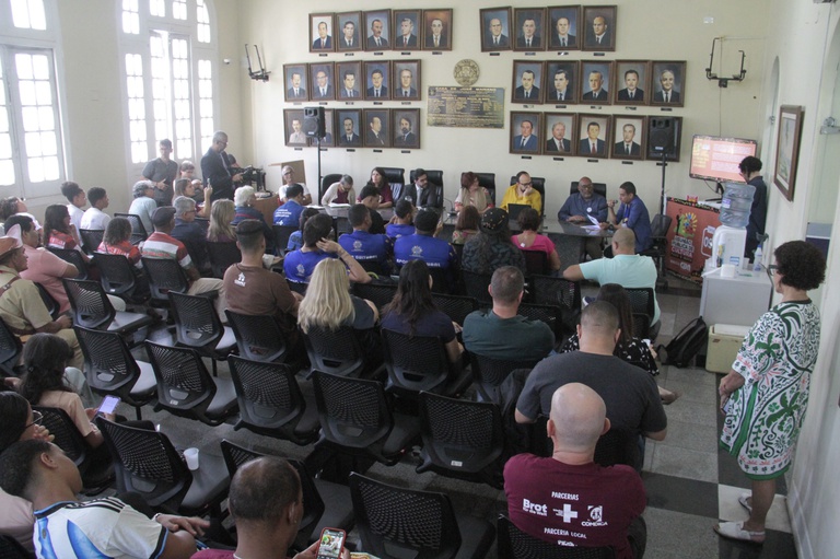 Reunião pública discute ações para fortalecer movimento cultural do Ibura