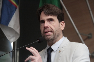 Vereador questiona projetos de decreto legislativo