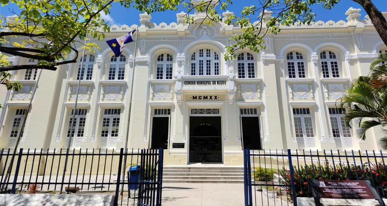 Câmara do Recife retoma trabalhos legislativos nesta segunda-feira