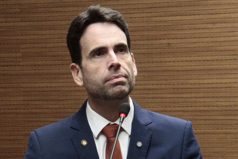 Eduardo Moura propõe Selo Municipal Consumo Seguro Recife
