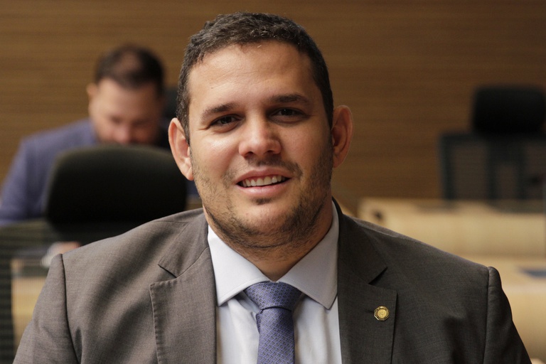 Regata entra em calendário oficial por força de projeto de Eriberto Rafael