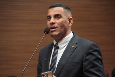 Ronaldo Lopes solicita contenção de encostas