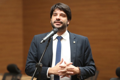 Zé Neto defende espaço para economia criativa em eventos apoiados pela Prefeitura