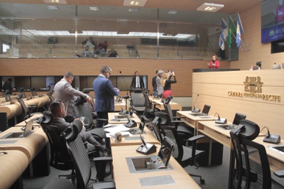 Vereadores repercutem dados de violência contra a mulher