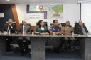 Aimée Carvalho realiza audiência pública sobre botão de perigo nos ônibus