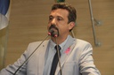 Alcides Teixeira Neto homenageia profissionais da construção civil e professores