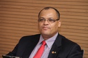 Alfredo Santana propõe semáforos à base de energia solar