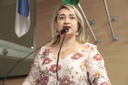 Aline Mariano comemora votação de plano de cargos do apoio ao magistério