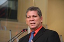 Almir Fernando aborda demandas de comunidades recifenses