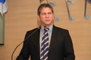 Almir Fernando destaca a Lei do Passe Livre