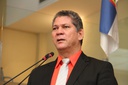  Almir Fernando destaca requerimento sobre reconstrução de ponte