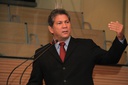 Almir Fernando discute armamento da Guarda Municipal