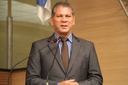 Almir Fernando exalta líderes comunitários
