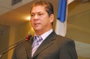 Almir Fernando parabeniza delegacia por prêmio 