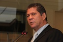 Almir Fernando pede mais segurança para parques e praças