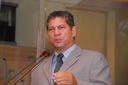 Almir Fernando pede melhorias no sistema de saúde