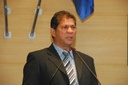 Almir Fernando repercute pesquisa sobre drogas