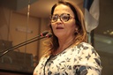 Ana Lúcia formula voto de aplauso a alunas que participaram de competição internacional