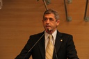 André Régis cria plataforma sobre escolas do Recife