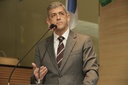 André Régis destaca falta de fardamento nas escolas do Recife