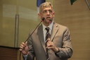 André Régis destaca a importância do desempenho escolar