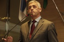 André Régis diz que país está paralisado