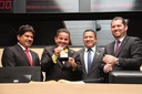 Associação dos Servidores da Prefeitura do Recife recebe Medalha