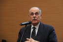 Carlos  Gueiros propõe videomonitoramento de cozinhas
