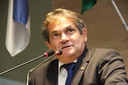 Chico Kiko aborda construção de praça no bairro do Jiquiá