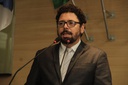 Cobrando políticas de moradia, Ivan Moraes repercute incêndio em ocupação em São Paulo