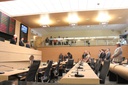 Discussão adia votação de requerimento