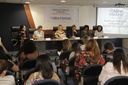 Em audiência, Aline Mariano discute políticas voltadas à saúde da mulher