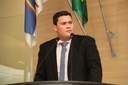 Felipe Francismar agradece a reeleição